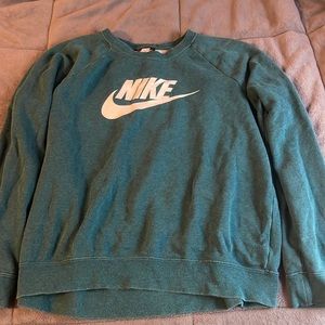 Teal Nike crewneck/long sleeve